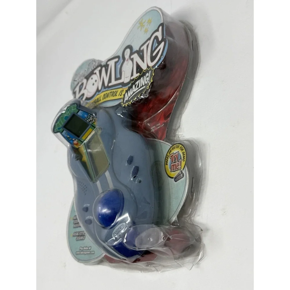 Radica King Pin Bowling‎ Handheld Electronic Travel Game Roller Ball 2001 NIP
